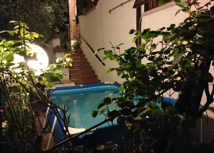 فندق مبيت وإفطار Casa Irene توري دي كوارتيسولو